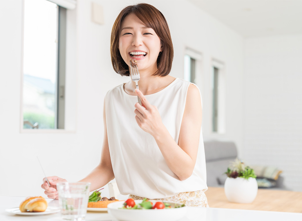 自分の歯のような自然な見た目