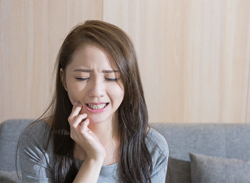 歯ぎしり・食いしばり