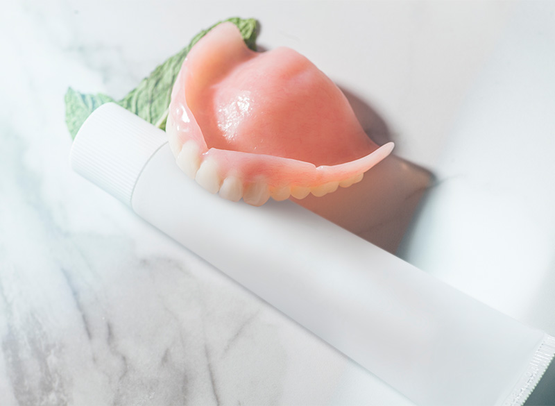 入れ歯（義歯）